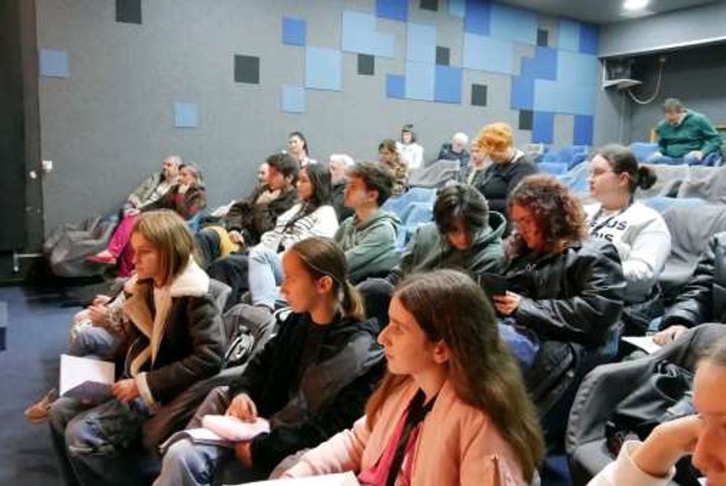 Okrugli sto — Tarzan, gospodar džungle (JU Gradsko pozorište Podgorica) (bilten 2)