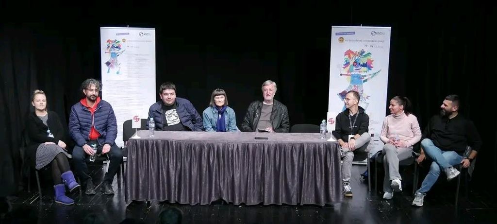 Okrugli sto — Ježeva kućica (Pozorište mladih Sarajevo) (bilten 3)